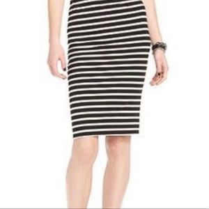 Black and white striped pencil skirt